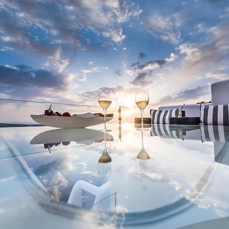 Hyperion Oia Suites Ngoại thất bức ảnh