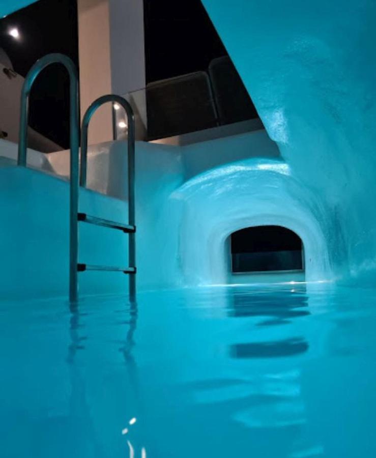 Hyperion Oia Suites Ngoại thất bức ảnh