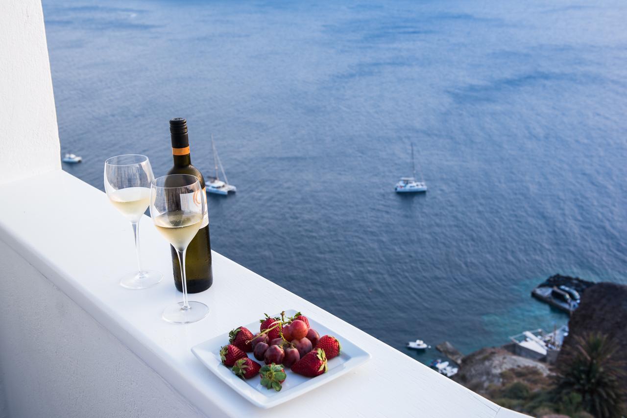 Hyperion Oia Suites Ngoại thất bức ảnh