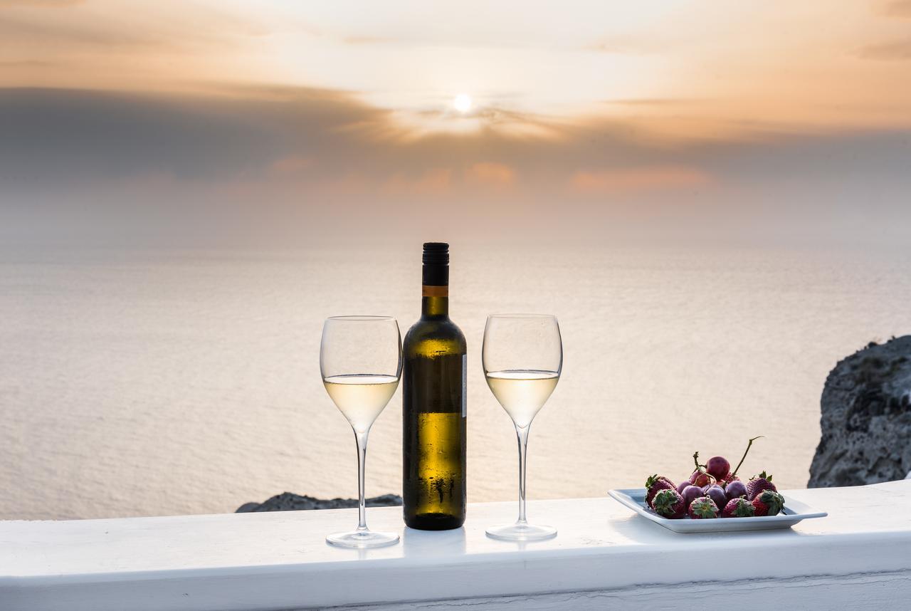 Hyperion Oia Suites Ngoại thất bức ảnh