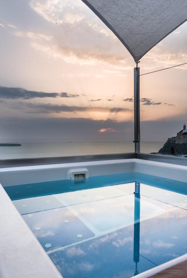 Hyperion Oia Suites Ngoại thất bức ảnh